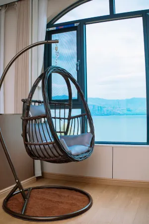 Lakeside Yunxi Hotel