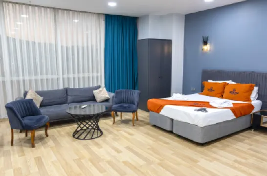 Zoom Hotel Hotels in 