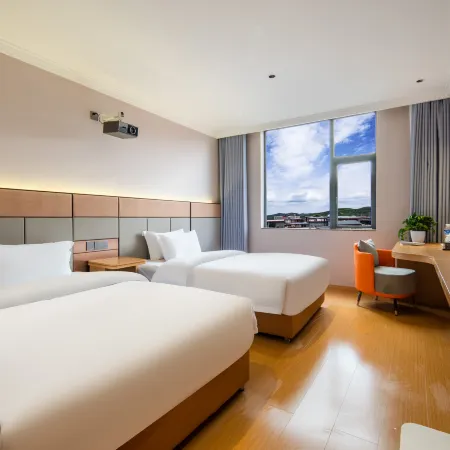 Huanghe Resort Hotel