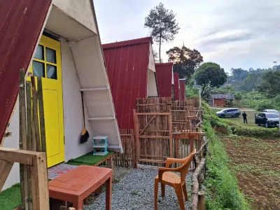 Ciwidey Jungle Camp Các khách sạn ở Cimaung