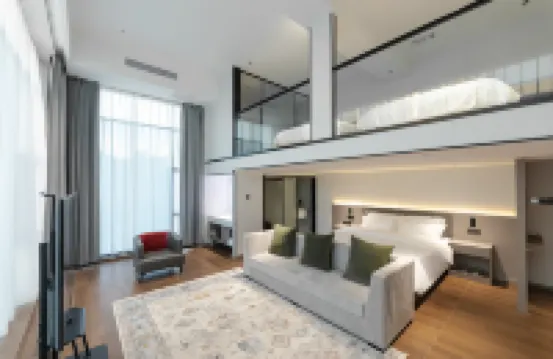 Cloud HoteL