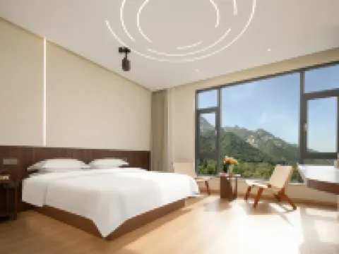 Jian Shan Xi Mei Su (Huashan Tourist Center Store) Hotels in Huayin
