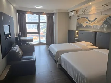 Longteng Boutique Hotel (Shenzhen Baoneng Center Sungang Subway Station Branch)