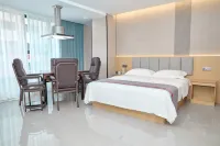 Pengshui County Liangjiang Hotel