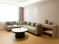 Xingyuan Hotel (Fangcheng County Wufu Avenue)