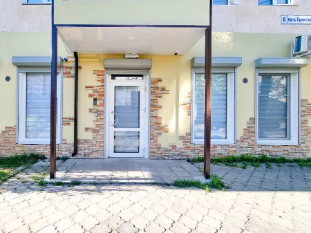 City Life Deluxe Отели рядом с достопримечательностью «Ледовый дворец "Ковровец", музей мототехники Льва Пестова.»