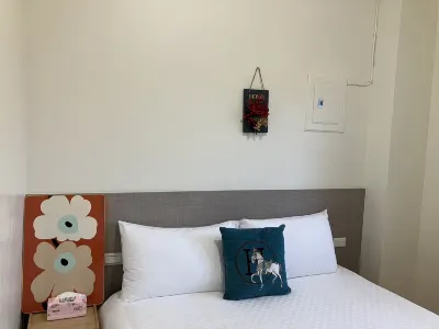 Lucky Clover Hostel Hotels in 