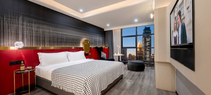 The Move River View Hotel (Chongqing Jiefangbei Hongyadong) Hotéis em Xunquim