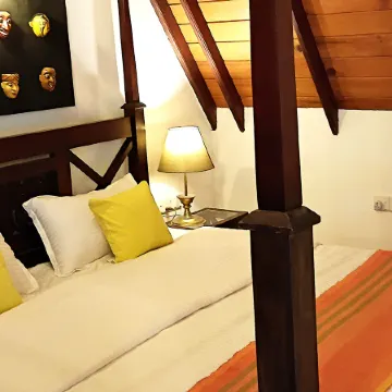 Edgefield Escapes
