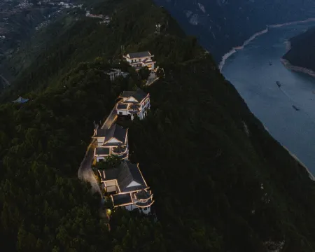 目涯·在雲間民宿 巫山酒店