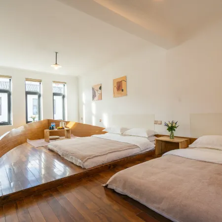 Dali Ancient City Four Seasons Homestay (Guangwu Road)