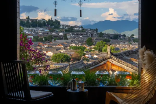 麗江古城聽花堂·360度觀古城度假酒店（大水車店） 麗江酒店
