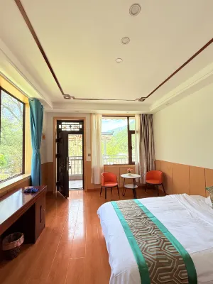 Xueyu Langka Homestay Hotel a Têwo