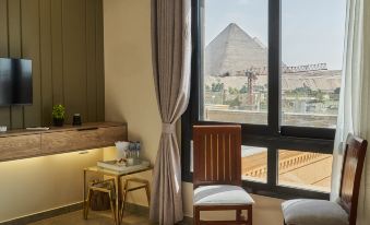Pyramids Secret Hotel