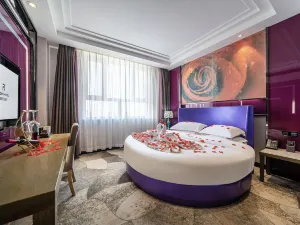 Silver Star Rezen  Hotel (Hotan Night Market)