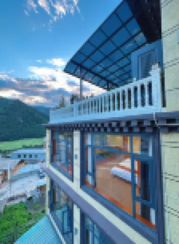 Wangyun Pavilion Homestay (Zhagana Scenic Area Ticket Center)