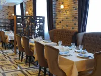 Dostoevsky Hotels near Millionka