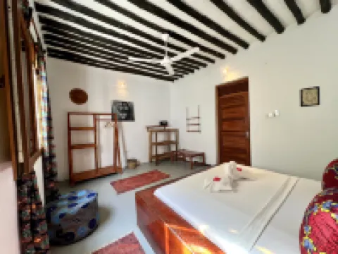 The African Paradise Beach Hotel