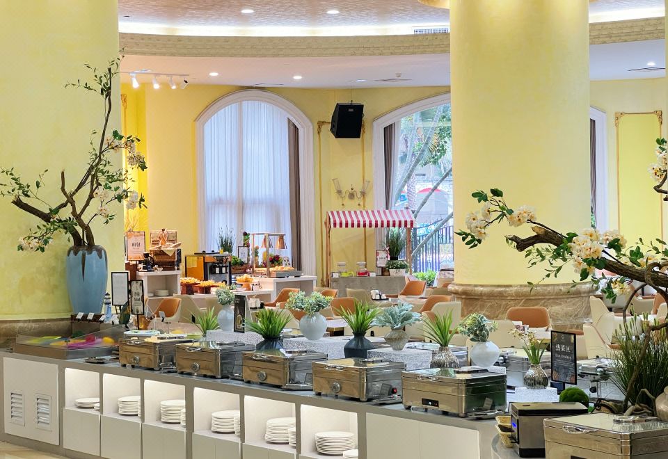 5. 컨트리 가든 피..