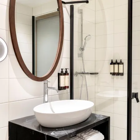 Corendon Urban Amsterdam Schiphol Airport Hotel