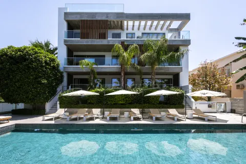 SOFIA Luxury Residence - Premium Apartments with Pool & BBQ, Rooftop Terrace, 5 Min to Sea