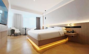 Yizhao Business Hotel (Fuyang Linyi Shopping Mall)