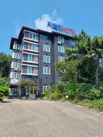 Hotel Seaworld Отели рядом с достопримечательностью «Yonggungsa Temple»