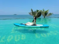 Cloud Coast Hotel - Infinity Pools