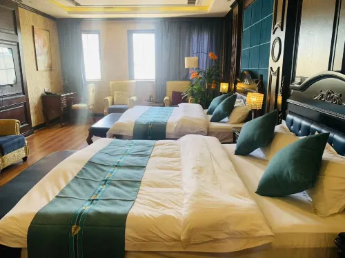 Jane Love Theme Hotel (Yugan) - 2-Star