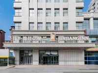 Jinjiang Inn Select (Metro station store of Genghis Khan Plaza in Hohhot) Hotels in Inner Mongolia University of Technology/Inner Mongolia Gymnasium/Altai amusement park