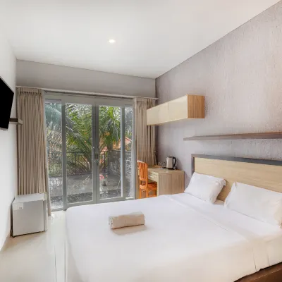Double A House Các khách sạn gần Bãi biển Echo
