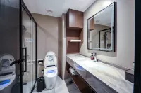 Linhai Tianshang Renjian Hotel