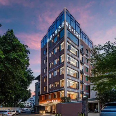Pandao·Morocco Hotel (Chaozhou Ancient City Paifang Street) Hotels near Qinglong Ancient Temple