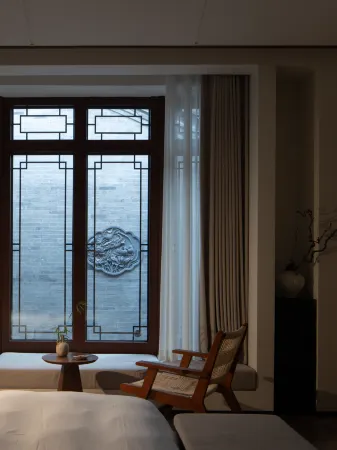 Jiuhuli·Siheyuan Guesthouse (Ancient City Drum Tower Branch) Отели рядом с достопримечательностью «Taiyuan Railways Bureau Datong Culture & Sports Activity Center Gymnasium»