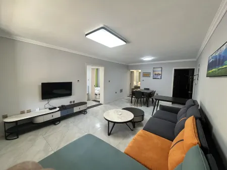 Hami Wansongge Homestay Отели в г. Баликунь