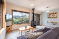 Freycinet Stone Studio 6