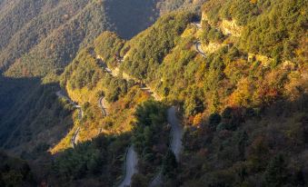 Jian Wu Xiang · Lai Man Resort Hotel (South Anhui Sichuan-zang line ink Tingxi shop)