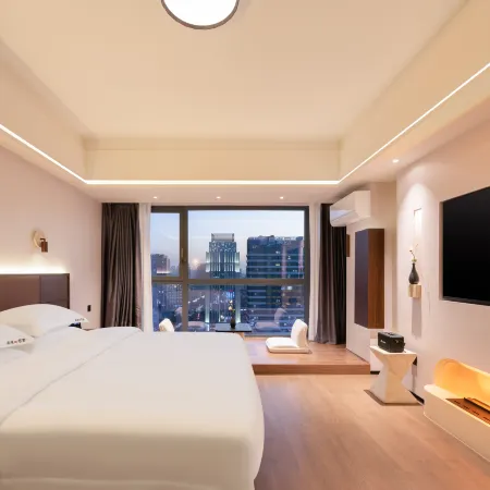 Muye Summit · Designer Hotel (Honggutan Wanda Qiushui Square Store)