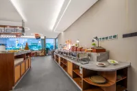 HUAFENG HOTEL JaKarta PIK - Frühstück