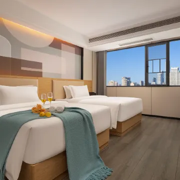 Hualv Hotel (Guangzhou Children's Hospital Shangxiajiu Pedestrian Street Branch)