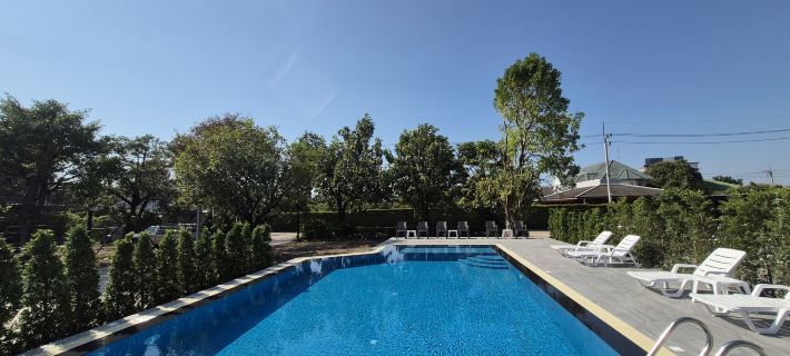 Premier Luxe Hotel Hotels in Chon Buri City