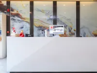 Qingmu Select Hotel (Changzhou Joyland Jiayuan Plaza) Hotels near CC Joyland
