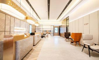 Homeinn Plus Hotel (Shanghai The Bund Sichuan North Road Subway Station)