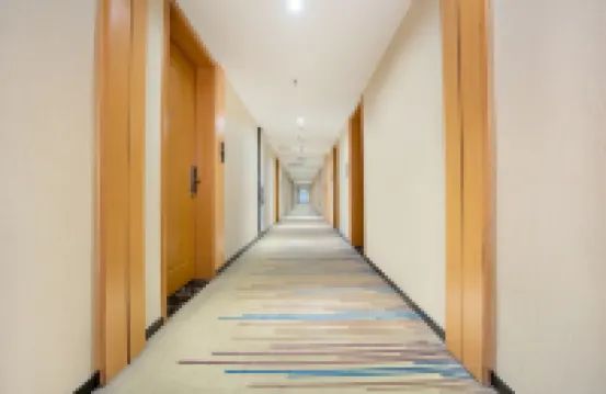 Leshang Holiday Hotel