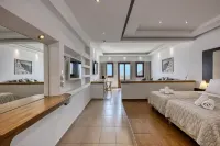 Splendour Hotel & Suites