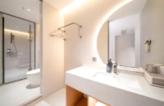Lis Future Hotel (Zibo Badaju The Mixc)