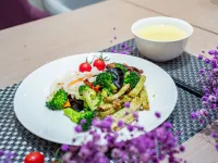 Lavande Hotel (Fei County Zhengwu Zhongxin Ligong Daxue) - Desayuno