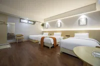 常德恆瑞酒店（常德步行街詩牆公園店） - 2星級