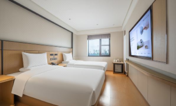 JI Hotel (Beijing Qianmen Courtyard House)