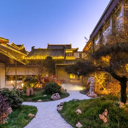 Kaifeng Millennium City Park Gulou Public Square | Yuhefu Classical Garden Resort Hotel